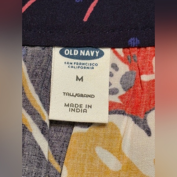 Old Navy Floral Sleeveless Dress - Navy - Lightweight size M Tall. NWT - Picture 5 of 14